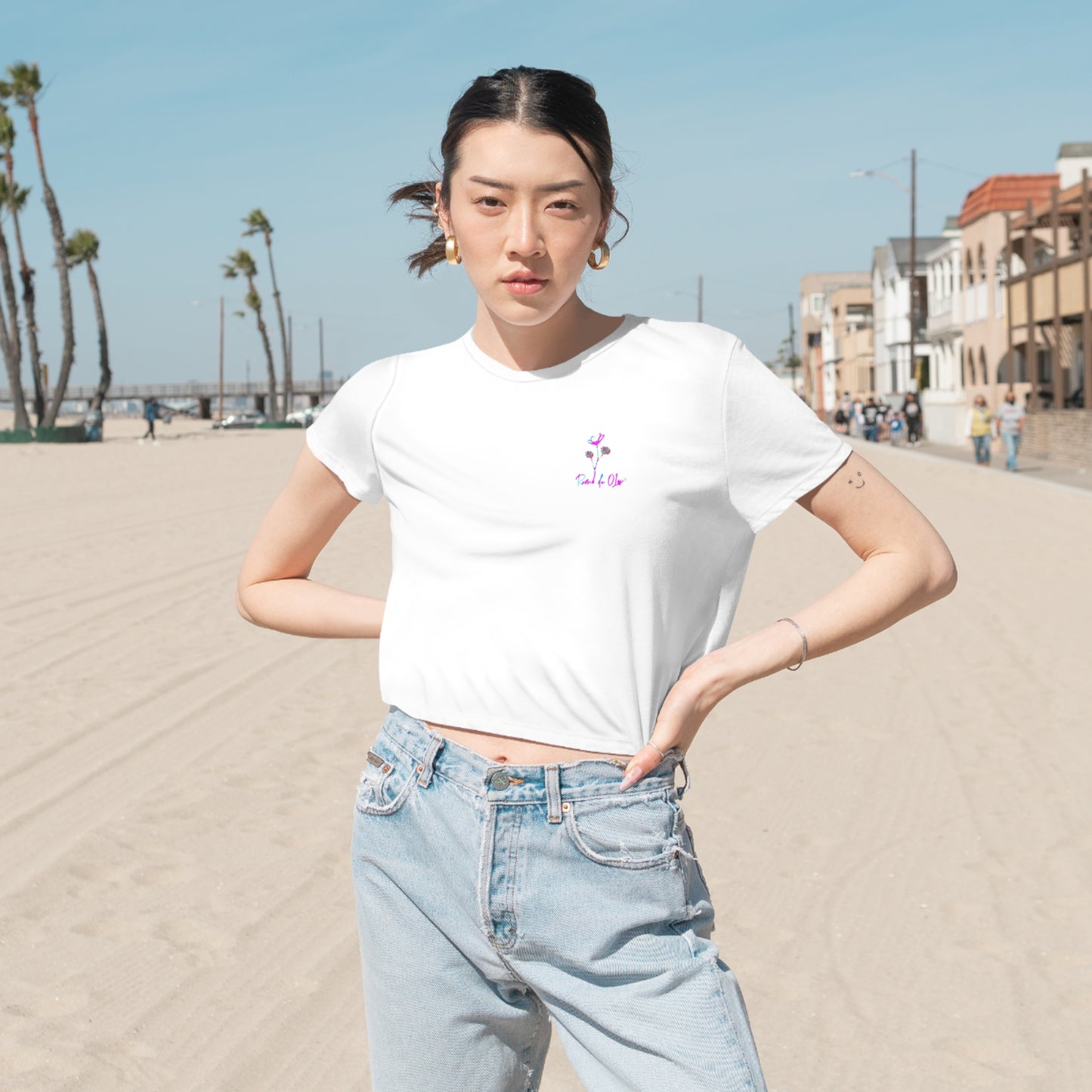 Ramo de OLor X Surf into Space Crop Top