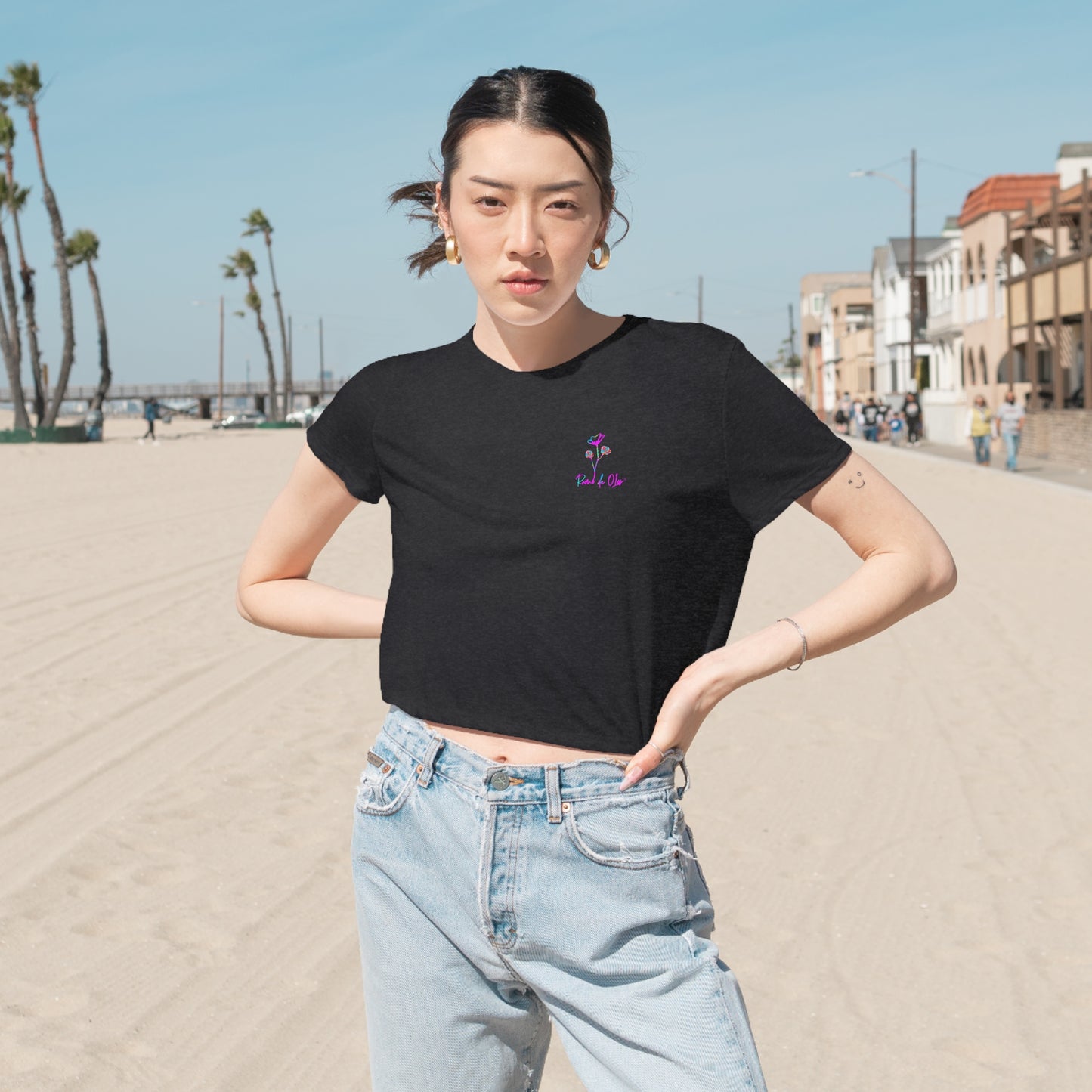 Ramo de OLor X Surf into Space Crop Top